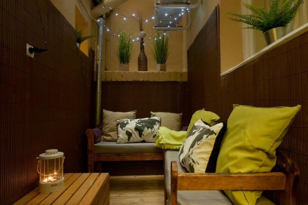 Ferienwohnung Downtown Island Of Peace By Nw Budapest Exterior foto